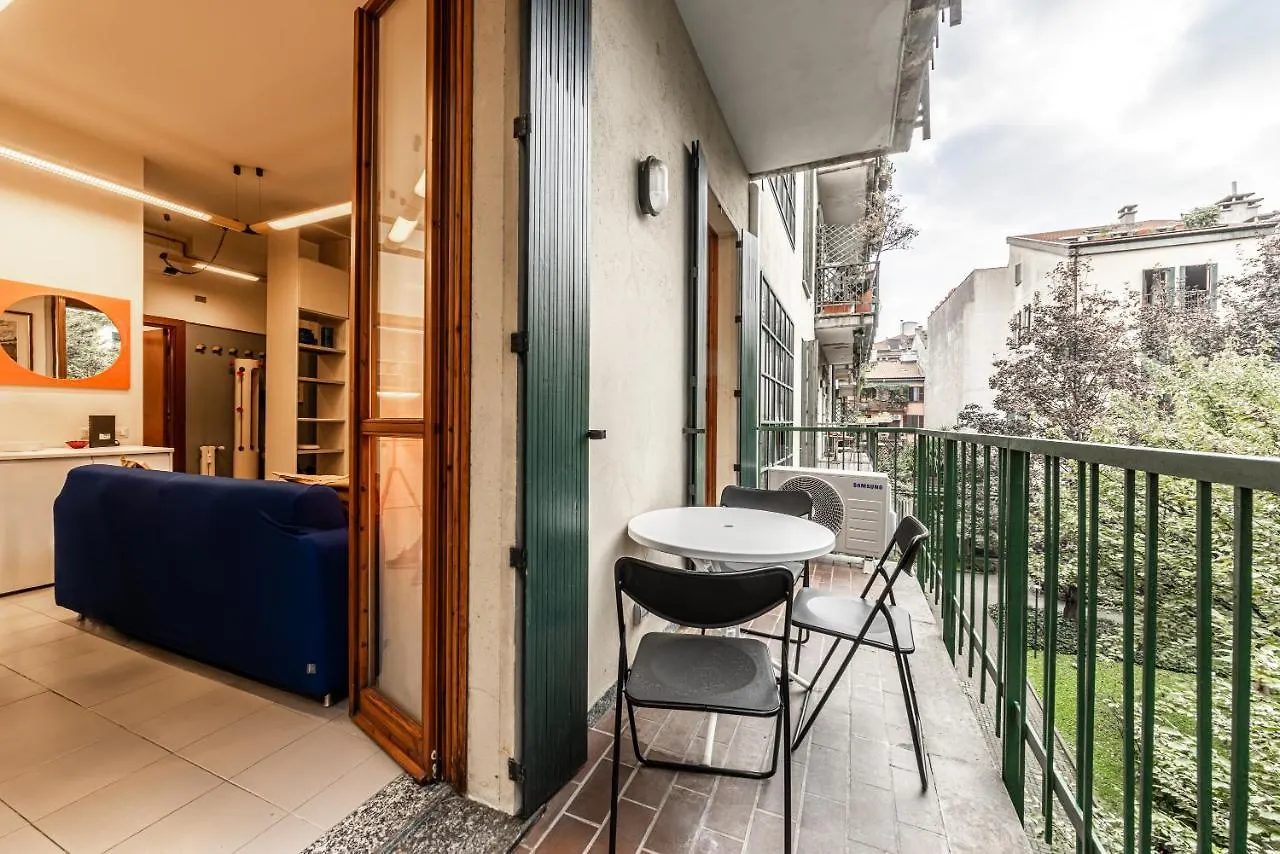 Апартаменты Casa Degli Architetti Милан
